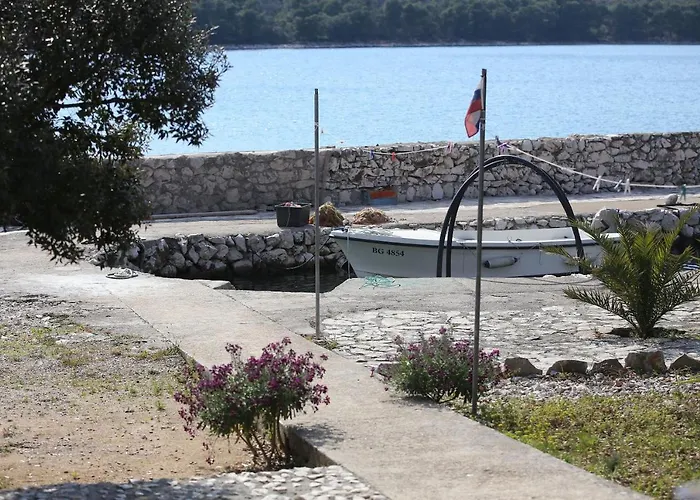 House Old Fisherman Vakantiehuis Tkon